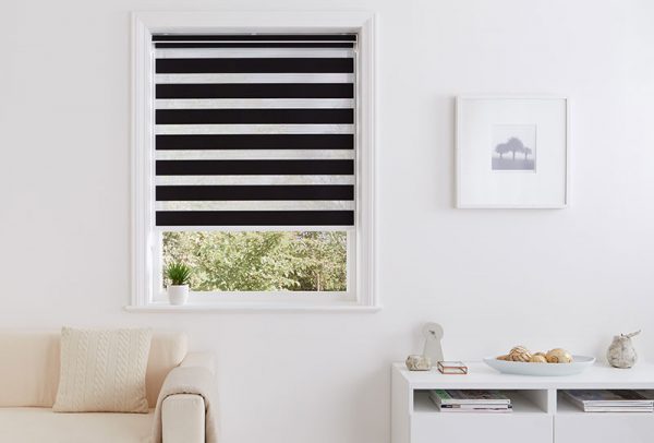 Motorised roller blinds Hull