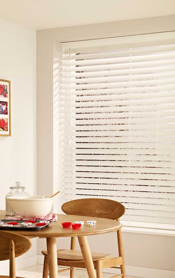 Expressions_purewhite-hull-blinds_3